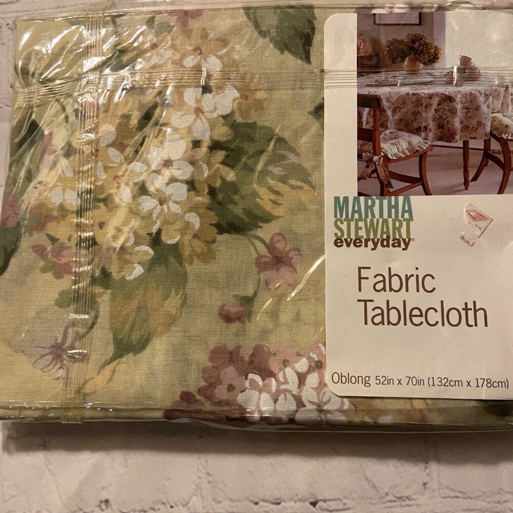 🏡🏡Martha Stewart Fabric Tablecloth Bundle 52 X 70 Oblong NWT Hydrangea